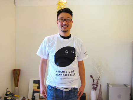 ホームページ作成熊本・友田Tシャツ