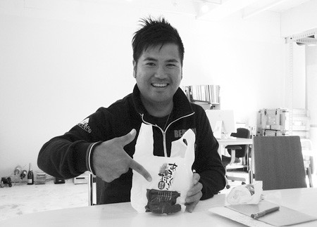 藍の住人・山本さん